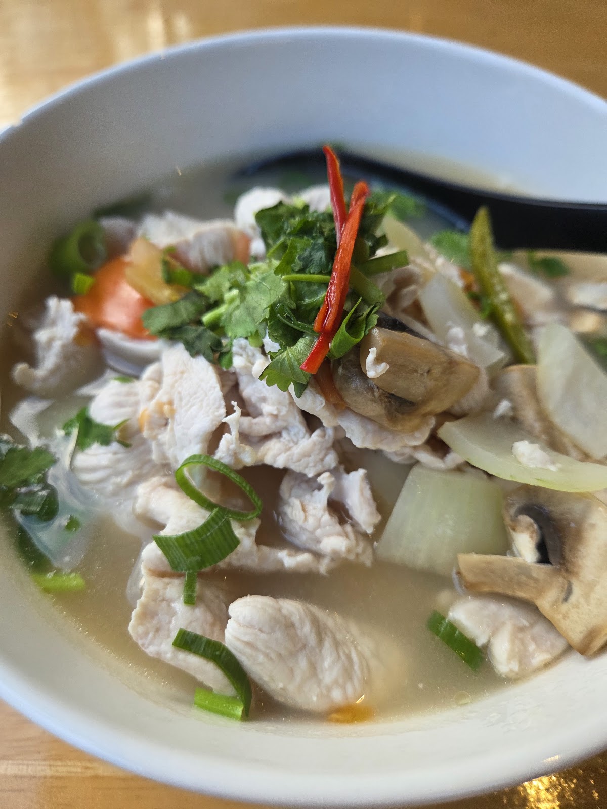 tom yum at DinnThai79