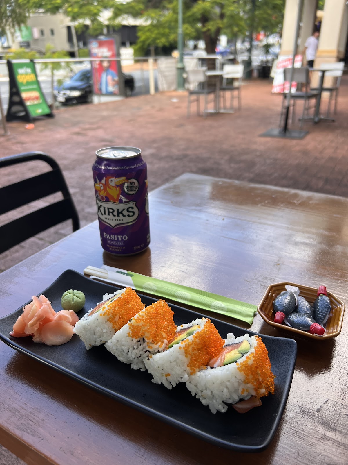 Sushi at Makiya