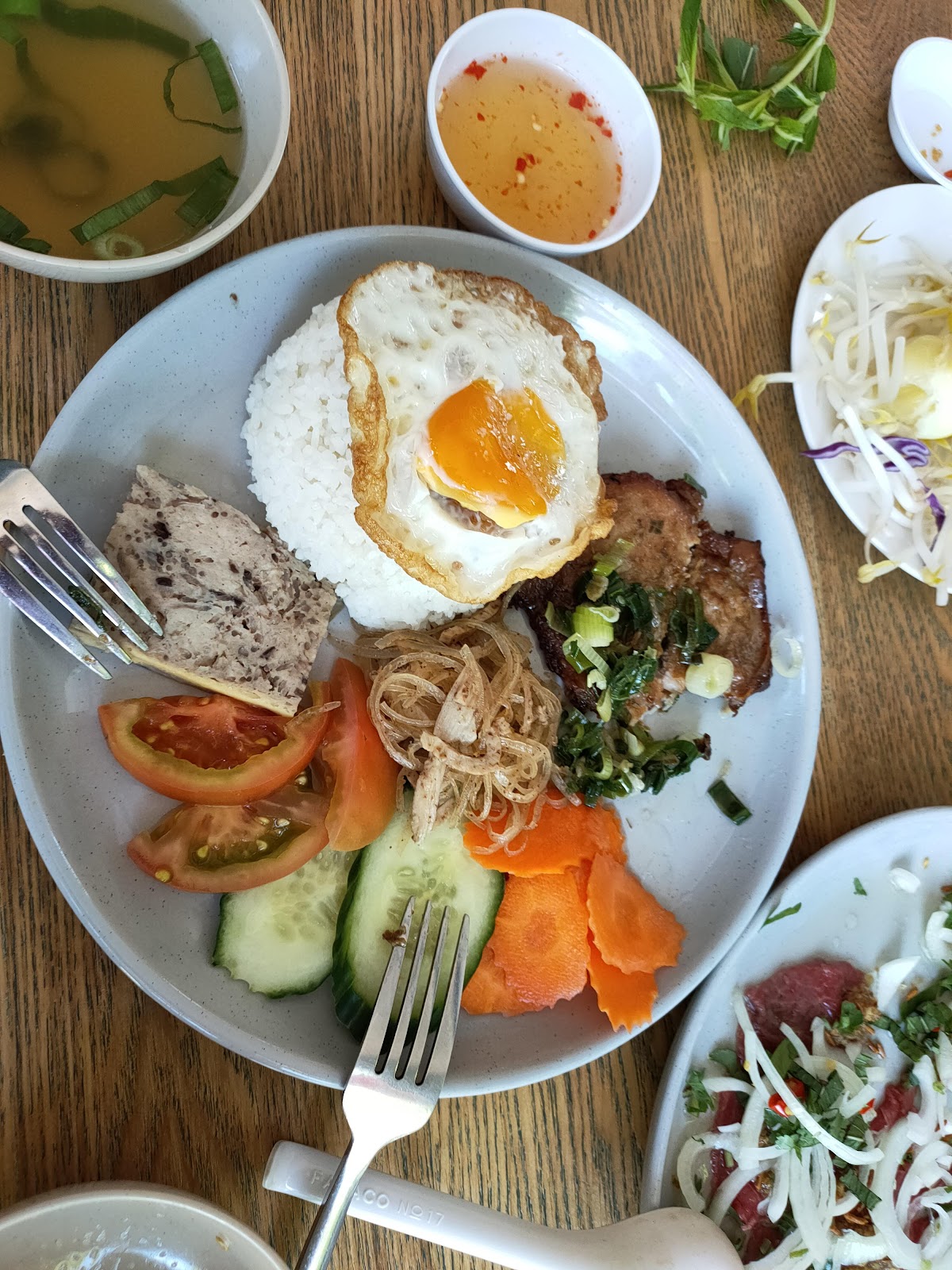 cơm tấm at Pho Thanh Dat