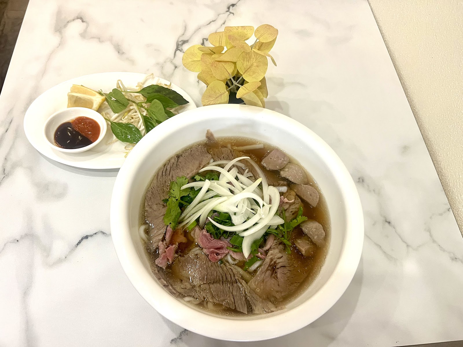 pho at Banh Mi Xin Chao
