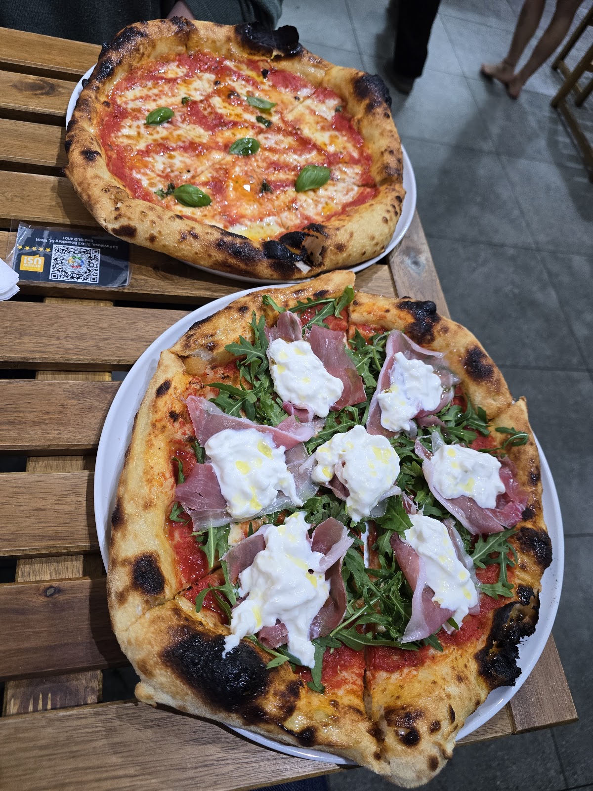 pizza at La Favolosa